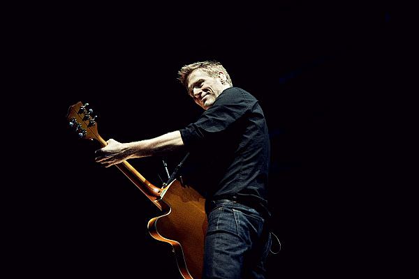 Bryan Adams 2014 auf Tour in Deutschland (Foto: www.mlk.com)